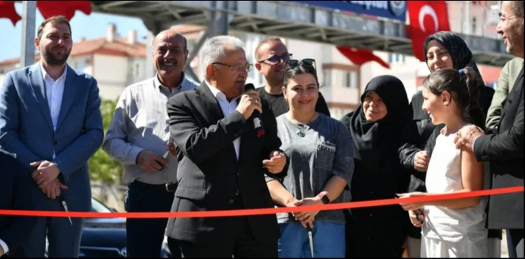 BÜYÜKKILIÇ, 2025’TE İLÇELERE 104 KEZ ZİYARETTE BULUNDU