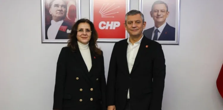 CHP İl Başkanı Özer: Doğrularımızdan vazgeçmeden, her türlü zorluğa bu güzel insanlar için göğüs gereceğiz
