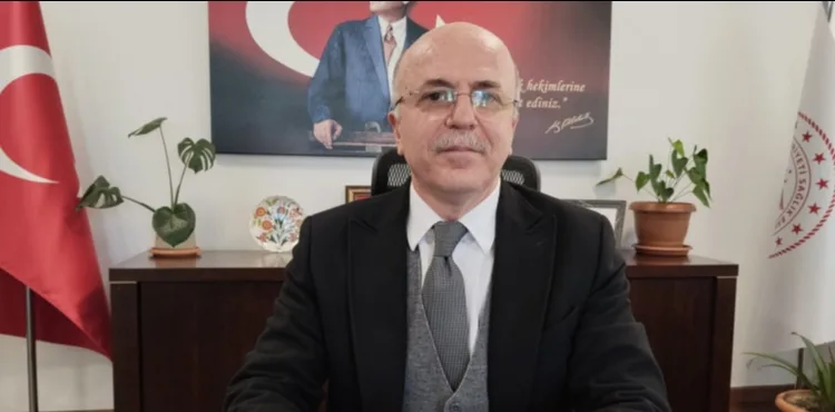 Kayseri Şehir Hastanesi’ne kurulan kütüphane açılış için gün sayıyor