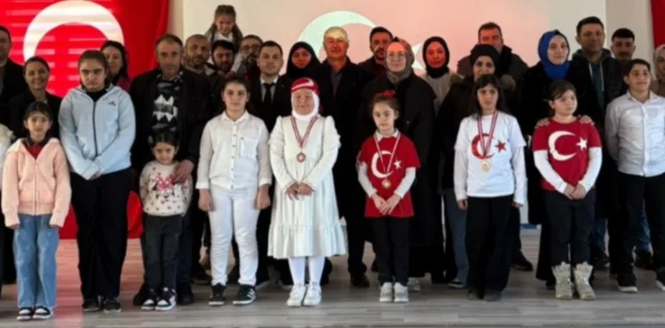 Bünyan’da “Akif’in Mirası İstiklal Marşı’nı Güzel Okuma Yarışması” düzenlendi