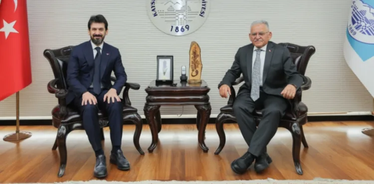 KÜLTÜR VE TURİZM BAKAN YARDIMCISI MUMCU’DAN BÜYÜKŞEHİR’E ÖVGÜ DOLU SÖZLER