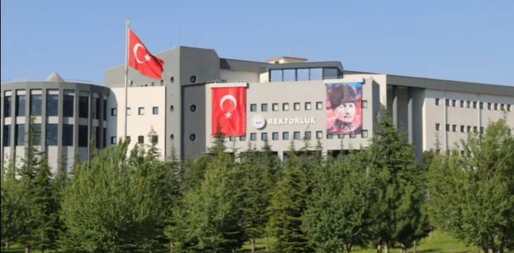 Erciyes Üniversitesi’nden “Engelsiz” Dijital Dönüşüm: Web Sitesi Erişilebilirlik Standartlarını Yükseltti