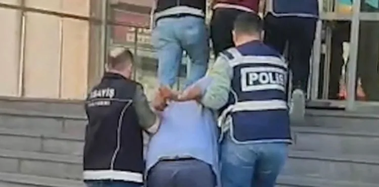 30 yıl 10 ay hapisle aranan 2 hükümlü yakalandı