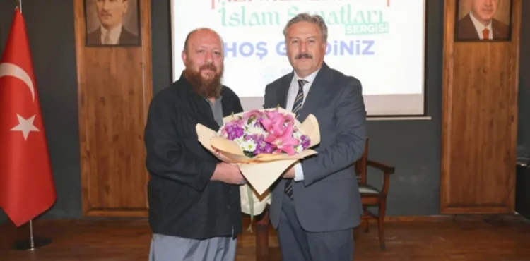SANAT MELİKGAZİ’DE HAT SANATININ İNCELİKLERİ KONUŞULDU