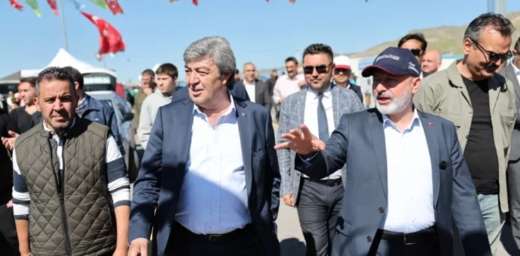 KOCASİNAN’IN MODERN KURBAN PAZARI BAYRAMDA DA TÜRKİYE’YE ÖRNEK OLDU