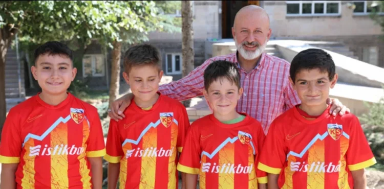 KOCASİNAN FARKIYLA DAHA FONKSİYONEL PARKLAR, DAHA MUTLU ÇOCUKLAR