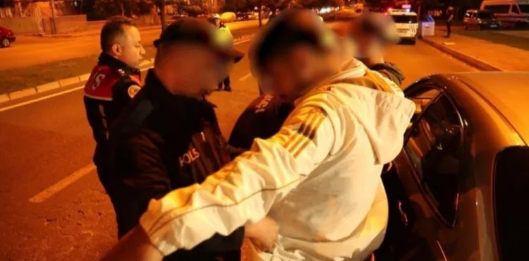 Kayseri'de Eş Zamanlı Asayiş Uygulamasında 123 Aranan Şahıs Yakalandı