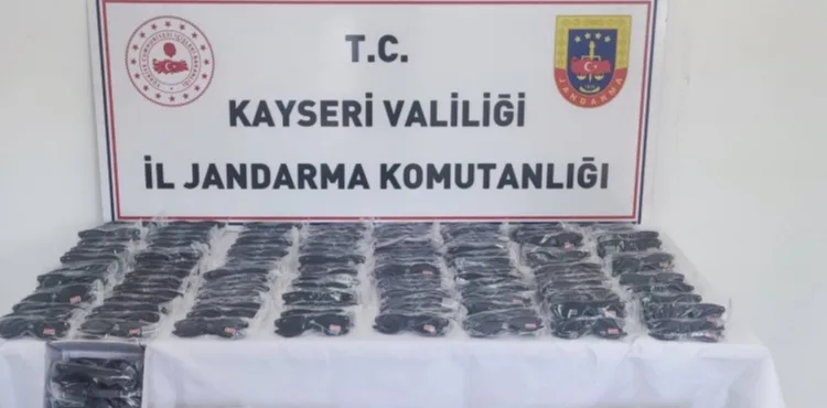Kayseri’de 3 Milyon TL Değerinde Kaçak Güneş Gözlüğü Ele Geçirildi
