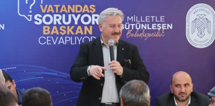 BAŞKAN PALANCIOĞLU “VATANDAŞ SORUYOR, BAŞKAN CEVAPLIYOR” PROGRAMIYLA 4 MAHALLEYİ DİNLEDİ