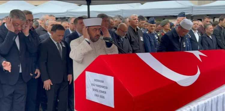Kalp krizinden hayatını kaybeden Vali Yardımcısı Şenol Esmer için tören düzenlendi