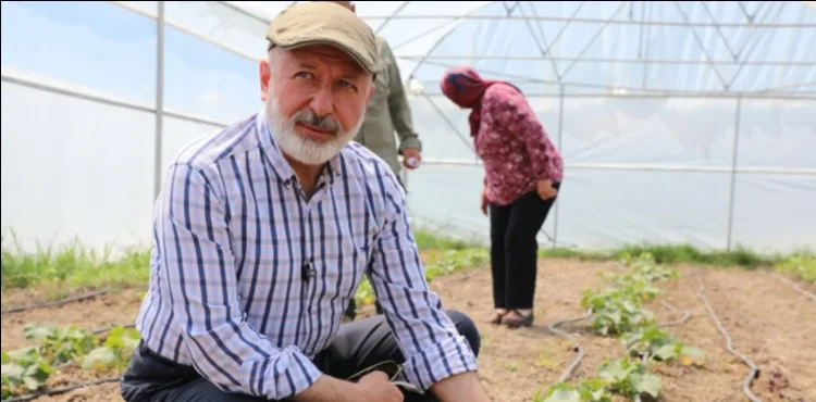 BAŞKAN ÇOLAKBAYRAKDAR, “ŞEHRİN MERKEZİNDE TARIM YAPIYORUZ, TÜRKİYE’YE ÖRNEK OLUYORUZ”