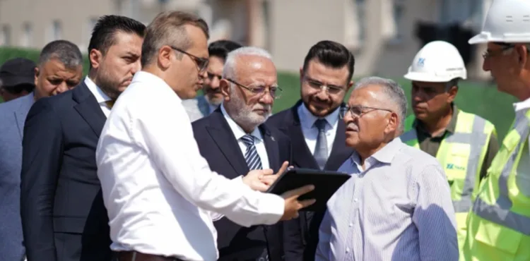 BÜYÜKKILIÇ VE ELİTAŞ, KARTAL KATLI KAVŞAĞI'NDAKİ ÇALIŞMALARI YERİNDE İNCELEDİ