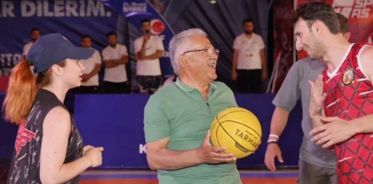 BAŞKAN BÜYÜKKILIÇ'TAN ŞAMPİYONLARA KUPA: FIBA 3X3 LİTE QUEST SONA ERDİ