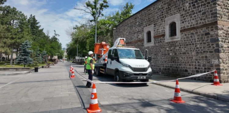 KAYSERİ BÜYÜKŞEHİR'DEN “TEKNİK” GÜÇ: ÖZ KAYNAKLARIYLA 400 MİLYON TL'NİN ÜZERİNDE TASARRUF