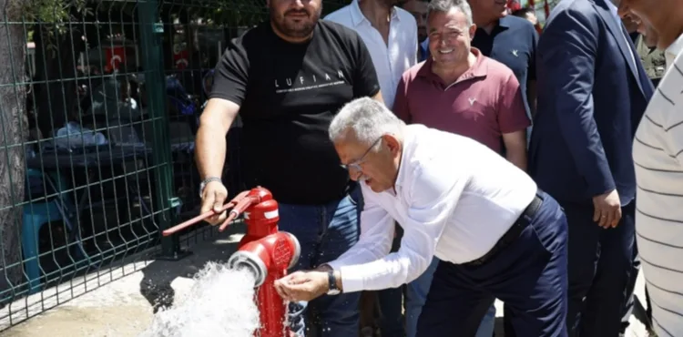 BÜYÜKŞEHİR’İN SU SORUNUNU ÇÖZDÜĞÜ OBRUK’TAN BAŞKAN BÜYÜKKILIÇ’A TEŞEKKÜR: “SU GİBİ AZİZ OL”
