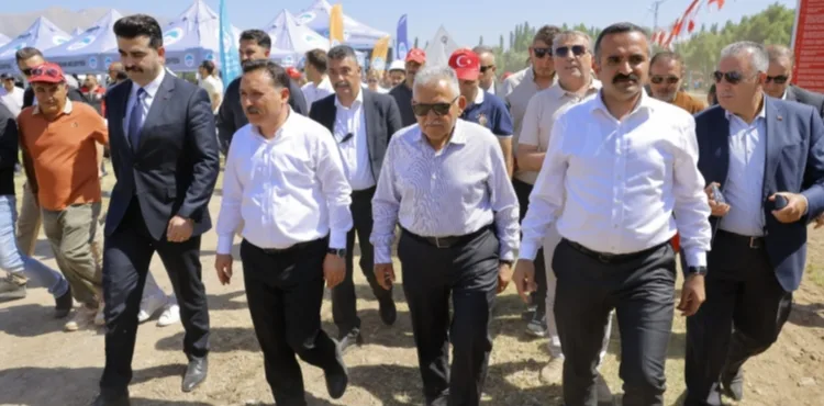 VALİ ÇİÇEK’TEN BAŞKAN BÜYÜKKILIÇ’A “TURİZM” TEŞEKKÜRÜ