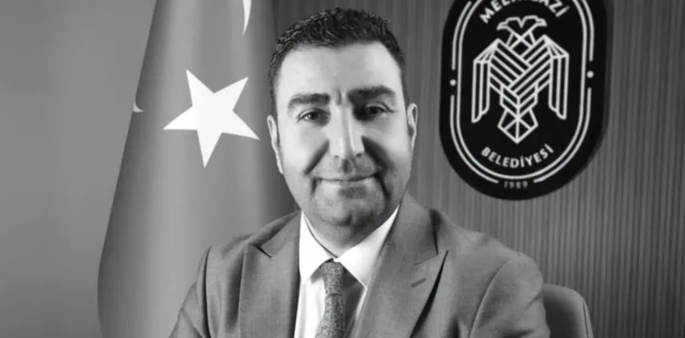 Melikgazi Belediyesi Özel Kalem Müdürü Mustafa Tümgüç, bisiklet kazasında yaşamını yitirdi