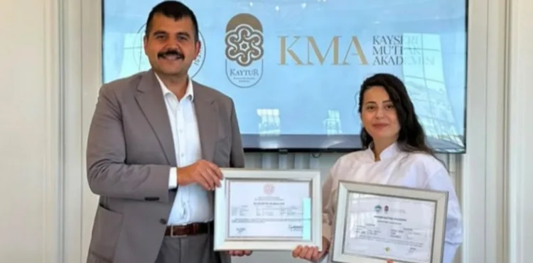 BÜYÜKŞEHİR’İN GASTRONOMİ VİZYON PROJESİ KAYSERİ MUTFAK AKADEMİSİ İLK MEZUNLARINI VERDİ