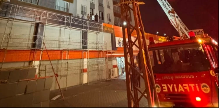 KAYSERİ’DE 13. KATTAKİ YANGINDA EV SAHİBİ BALKONDAN DÜŞEREK ÖLDÜ