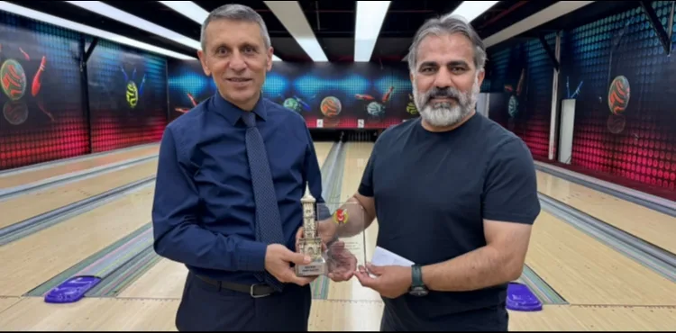 Gazeteciler bowling turnuvasında yarıştı