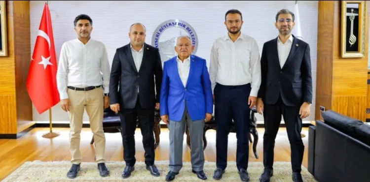 BAŞKAN BÜYÜKKILIÇ, ERCİYES 38 FK YÖNETİMİNİ AĞIRLADI
