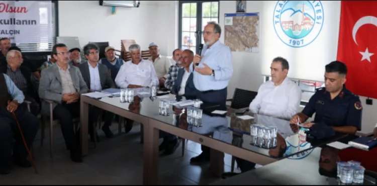 “YALÇIN BAŞKAN ZİRAAT ODASINDAN DAHA FAZLA HİZMET ÜRETİYOR”