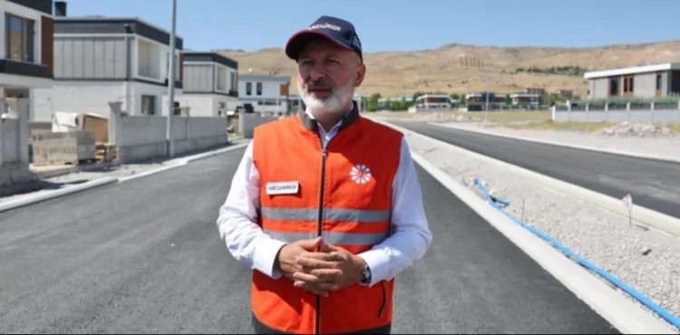 YATAY MİMARİNİN YENİ ADRESİ ERTUĞRULGAZİ’DE ULAŞIM ATAĞI