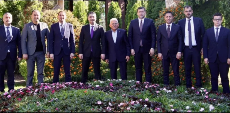 BAŞKAN BÜYÜKKILIÇ: “CUMHUR İTTİFAKI OLARAK KAYSERİ İÇİN UYUM İÇERİSİNDE ÇALIŞIYORUZ”