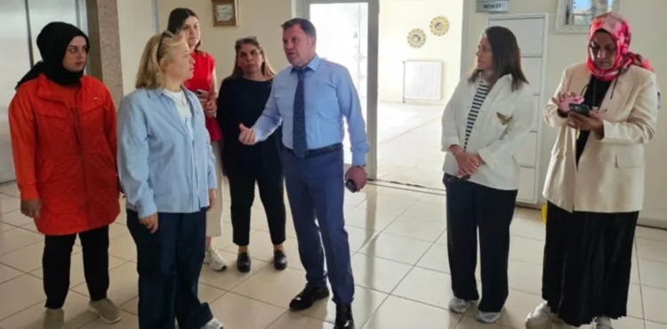 İl Müdürü Kabakcı, Melikgazi Kız Öğrenci Yurdu’nda hazırlıkları inceledi