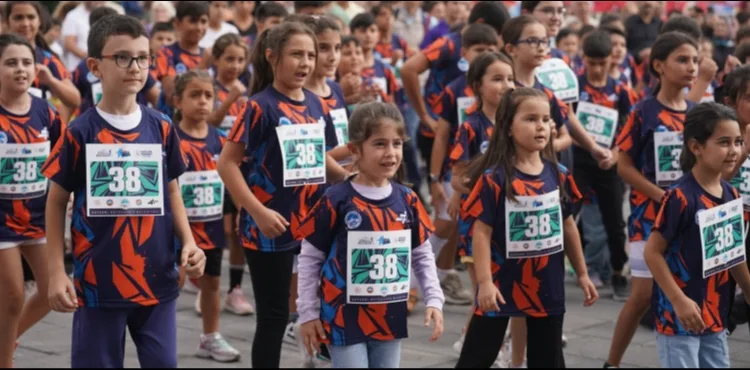 6. ULUSLARARASI KAYSERİ YARI MARATONU COŞKUSUNA SAATLER KALDI: ÇOCUK MARATONU GERÇEKLEŞTİ