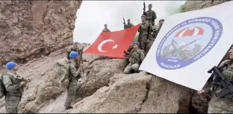 KAYSERİ KOMANDOLARINDAN ERCİYES’TE ZORLU EĞİTİM