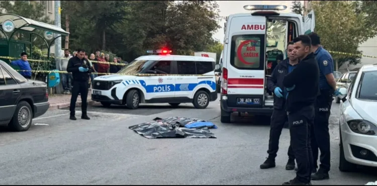 HALK OTOBÜSÜNÜN ÇARPTIĞI 10 YAŞINDAKİ SEYİTHAN HAYATINI KAYBETTİ
