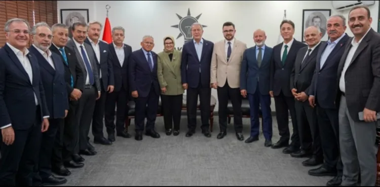 AK PARTİ KAYSERİ TEŞKİLATINDA İSTİŞARE TOPLANTISI