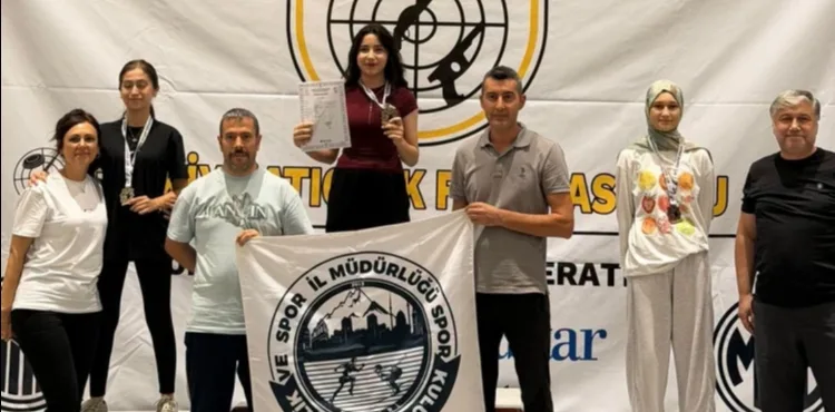 KAYSERİLİ SPORCULARDAN MERSİN’DE ÖNEMLİ DERECELER