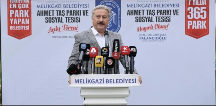 12 BİN METREKARELİK MELİKGAZİ BELEDİYESİ AHMET TAŞ PARKI VE SOSYAL TESİSİ HİZMETE AÇILDI