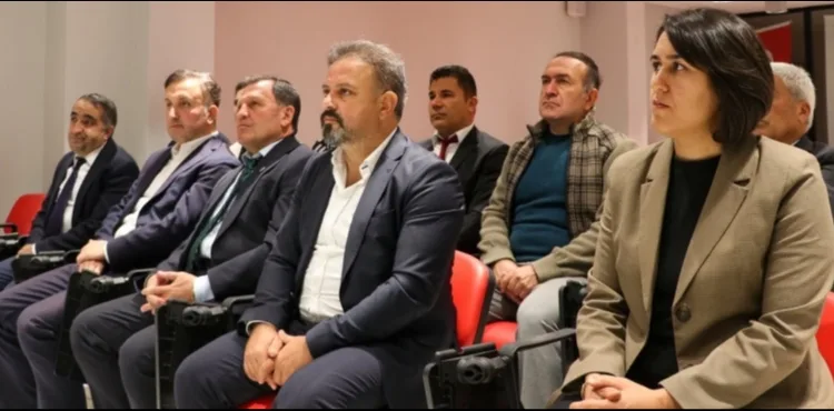 OKUL SPORLARINDA YENİ SEZON İÇİN İŞ BİRLİĞİ VE PLANLAMA TOPLANTISI