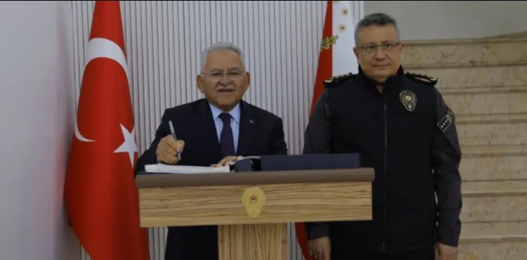 BAŞKAN BÜYÜKKILIÇ’TAN, İL EMNİYET MÜDÜRÜ ERGEN’E HAYIRLI OLSUN ZİYARETİ