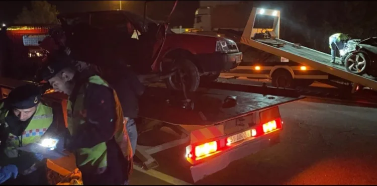 SENDİKA GENEL BAŞKAN VEKİLİNİN KARIŞTIĞI KAZADA 3 ÖLÜ, 1 YARALI