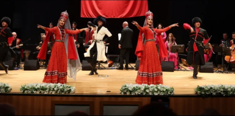 ŞAİR VE YAZARLAR BULUŞMASI'NDA İLK GÜN HEYECANI