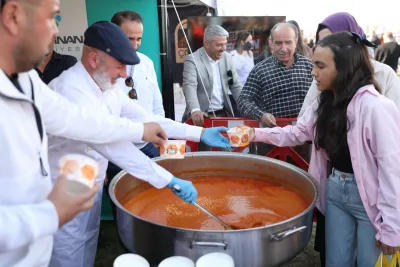 BAŞKAN ÇOLAKBAYRAKDAR, ‘KAYSERİ'MİZ, YÖRESEL LEZZETLERİN MERKEZİ VE TÜRKİYE'NİN GURURUDUR’