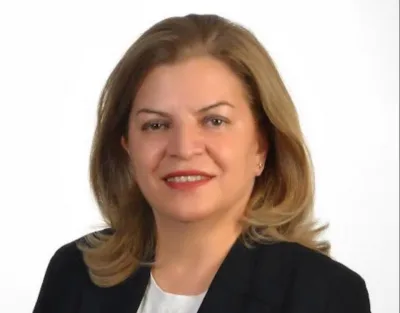 YENİ PARTİ KADIN KOLLARI BAŞKANI HATİCE MOLU, GÖREVİNDEN İSTİFA ETTİ